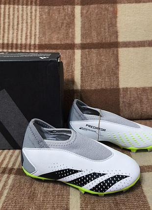 Дитяче футбольне взуття копачки бутси adidas predator