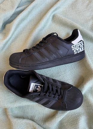 Кросівки adidas super star р.40