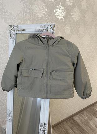 Курточка reserved 122/128