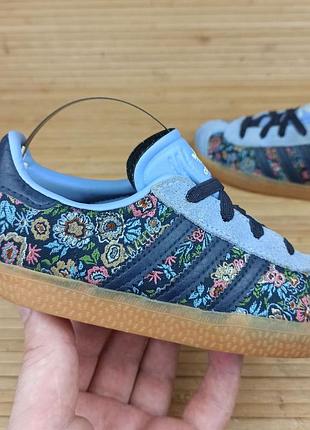 Дитячі кросівки adidas gazelle розмір 27 (17,5 см.)
