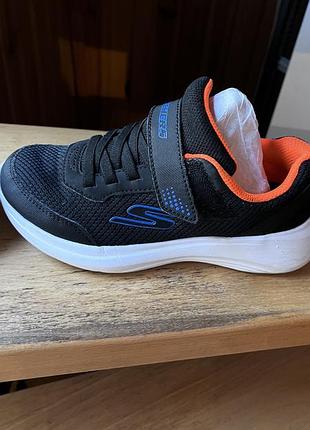 Кросівки 34 розмір skechers