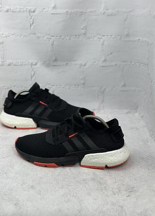 Чоловічі спортивні кросівки adidas pod boost