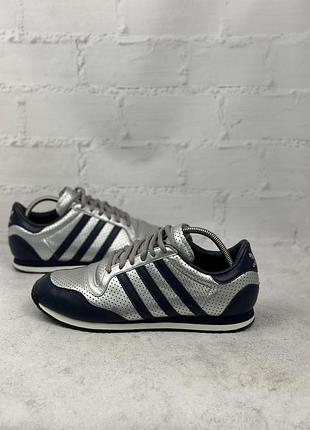 Чоловічі кросівки adidas
