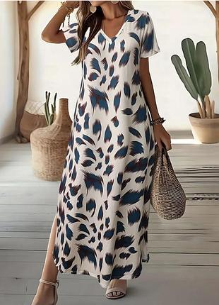 Комфортне з розрізами з боків плаття 👗