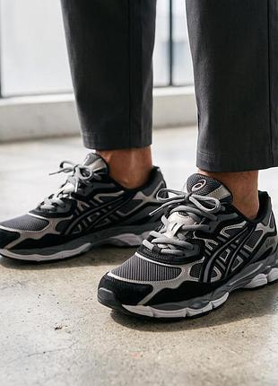 Чоловічі кросівки asics gel nyc чорні з сірим