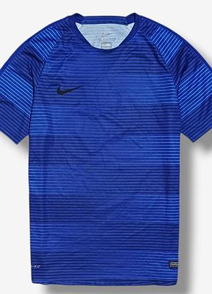 Футболка nike dri fit