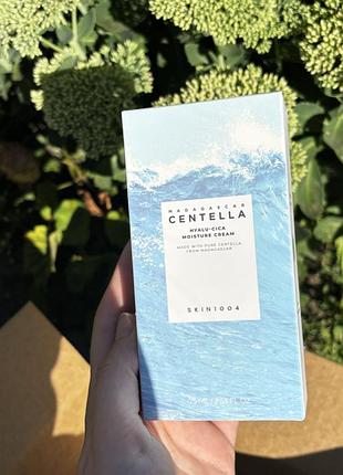 Зволожувальний крем skin1004 madagascar centella hyalu-cica moisture cream (75 мл) корейський догляд за обличчям