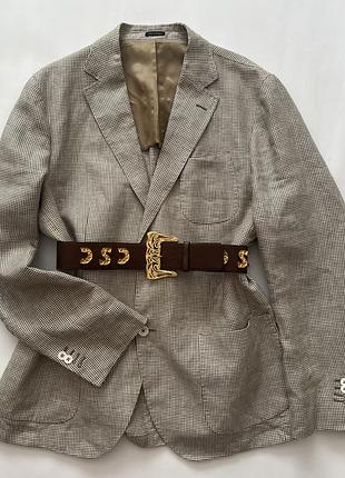 Massimo dutti лляний блейзер з чоловічого плеча