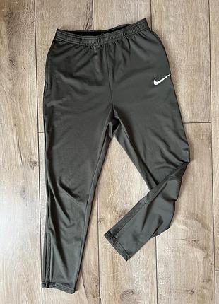 Спортивні штани nike на вік 12-13 років