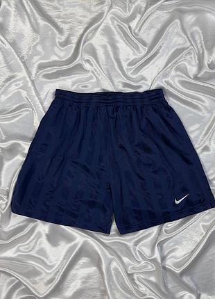 Спортивні шорти nike