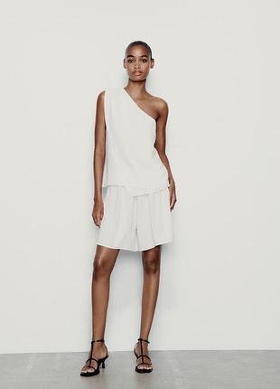 Легкі білі шорти zara