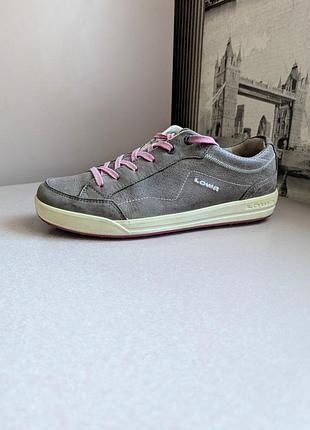 Кроссовки lowa merion ws (наш 40) женские из натуральной кожи выполнены в словачье