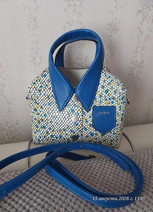 Продам сумочку кария