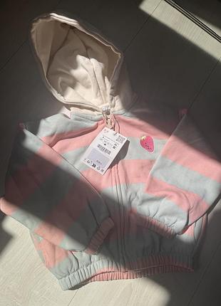 Худі zara (є невеликий брак)