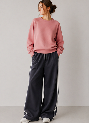 Світшот "uniqlo"  р-р l (48).