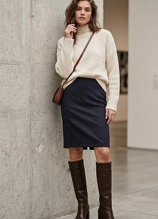 Классическая костюмная черная юбка zara