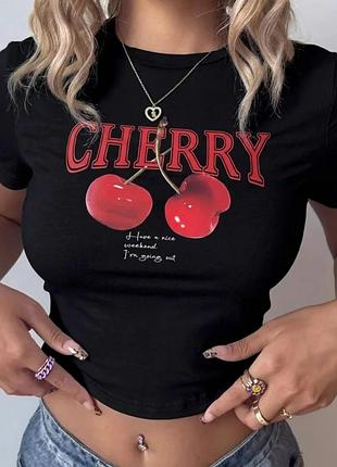 Черная футболка / кроп-топ shein с принтом cherry (размер xl)