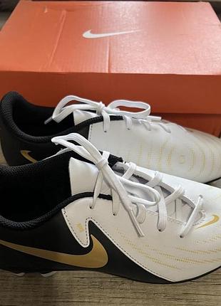 Бутси nike p. 35,5, довжина стельки 22,5 см.