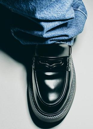 Лофери з еко-шкіри від zara