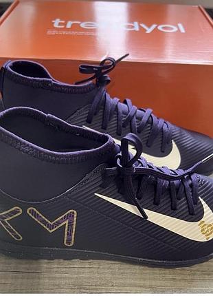 Бутси сороконіжки от nike p. 36,5, довжина стельки 23,5 см