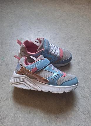 Шикарні дівочі кросівки skechers, 33 розмір