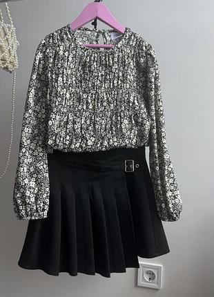 Спідничка в складки zara
