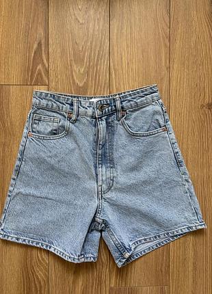 Zara продам шорти