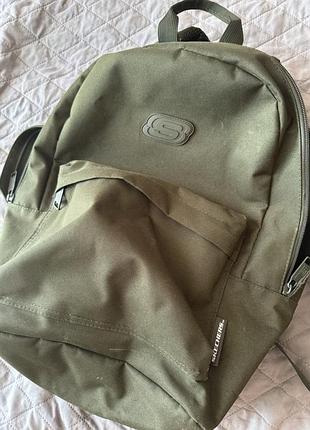 Рюкзак skechers essential backpack оливковий 21 л skch8442 olv