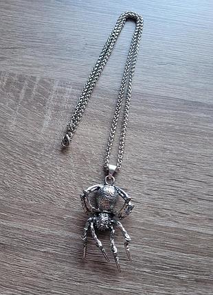 Готический кулон-крест на цепочке