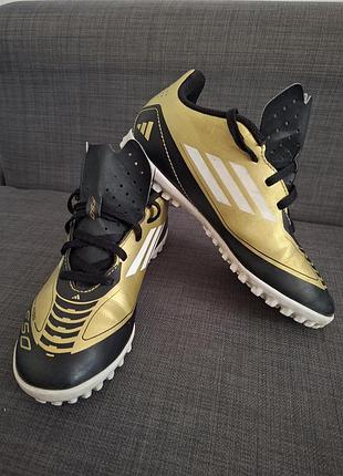Детские футбольные бутсы сороконожки adidas f50 club messi tf размер 34
