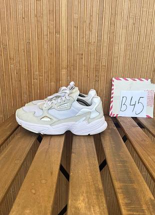 Кроссовки adidas falcon w