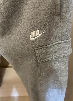 Nike sportswear — сірі джогери / карго