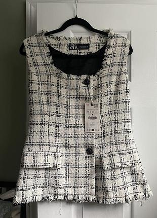 Zara жилет