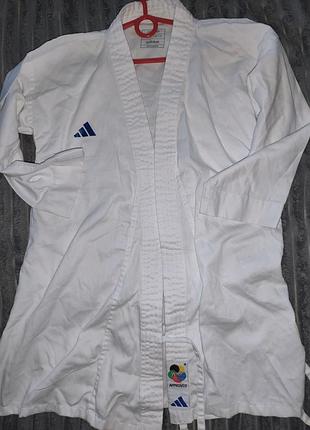 Спорт дитяче кімоно для єдиноборств кімоно для карате (куміте) adidas fighter slim fit з офіційною ліцензією wkf (world karate federation).10-13 років