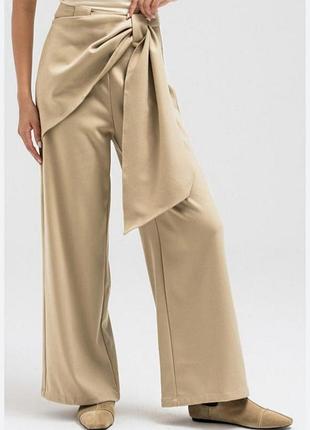 Стильные широкие брюки палаццо бренда, asos, р. 38 / m / 10.
в идеальном состоянии