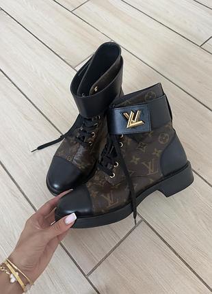 Чоботи louis vuitton оригінал !!!