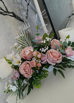 Цветочная композиция из декоративных цветов 🌸