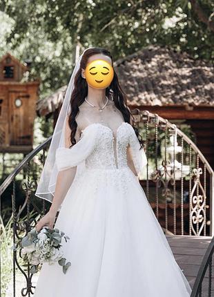 Продам весільне плаття