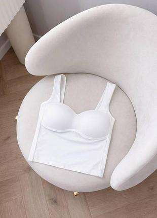 Женский стильный романтичный удлиненный топ с чашками белый, xl/2xl/3xl