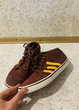 Adidas seeley mid