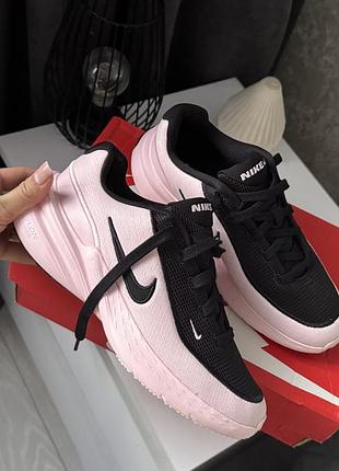 Кросівки nike рожеві