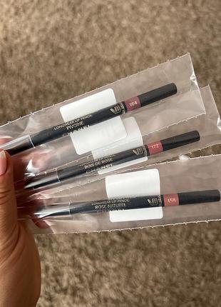 Контурний олівець для губ шанель chanel le crayon levres