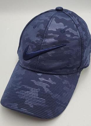 Nike dri-fit camo cap