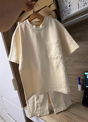 Костюм 140 см zara