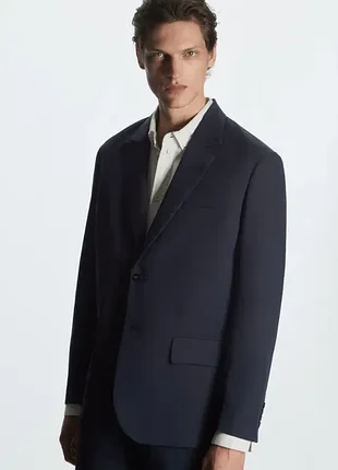 Блейзер чоловічий cos regular-fit blazer / 48,50