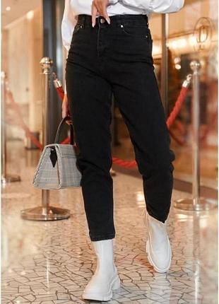 Женские черные джинсы "момы" с высокой посадкой pull &amp; bear