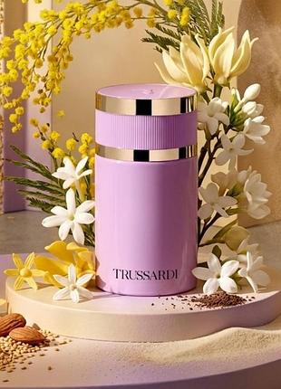 Новинка 2026 року trussardi elegantly cool  парфумована вода для жінок