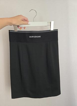 Черная юбка calvin klein jeans