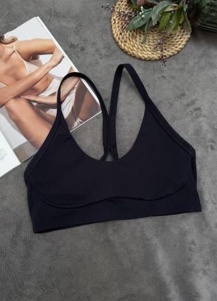 Спортивний топ 70в чорний  under armour motion bralette sports bra black