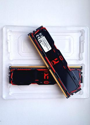 Оперативна пам'ять irdm x ddr4 2×8 гб